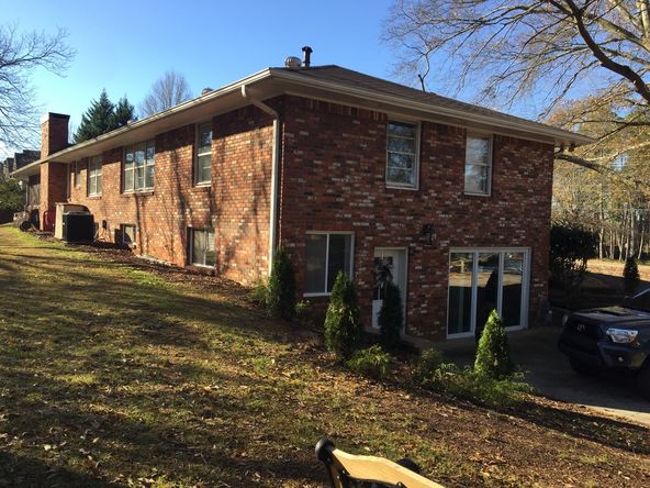 Retail Office - 4,250 SQ.FT Roswell GA: 10901 Crabapple Rd, Roswell, GA 30075
